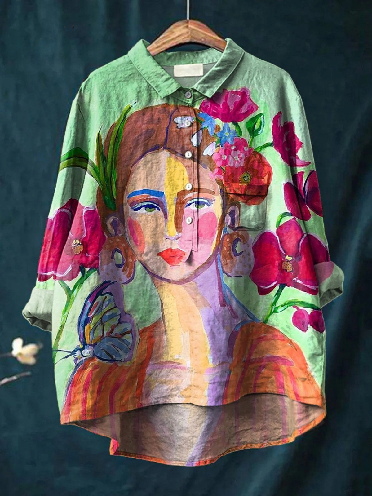 Women's casual shirt with multicolored portrait print, long sleeves