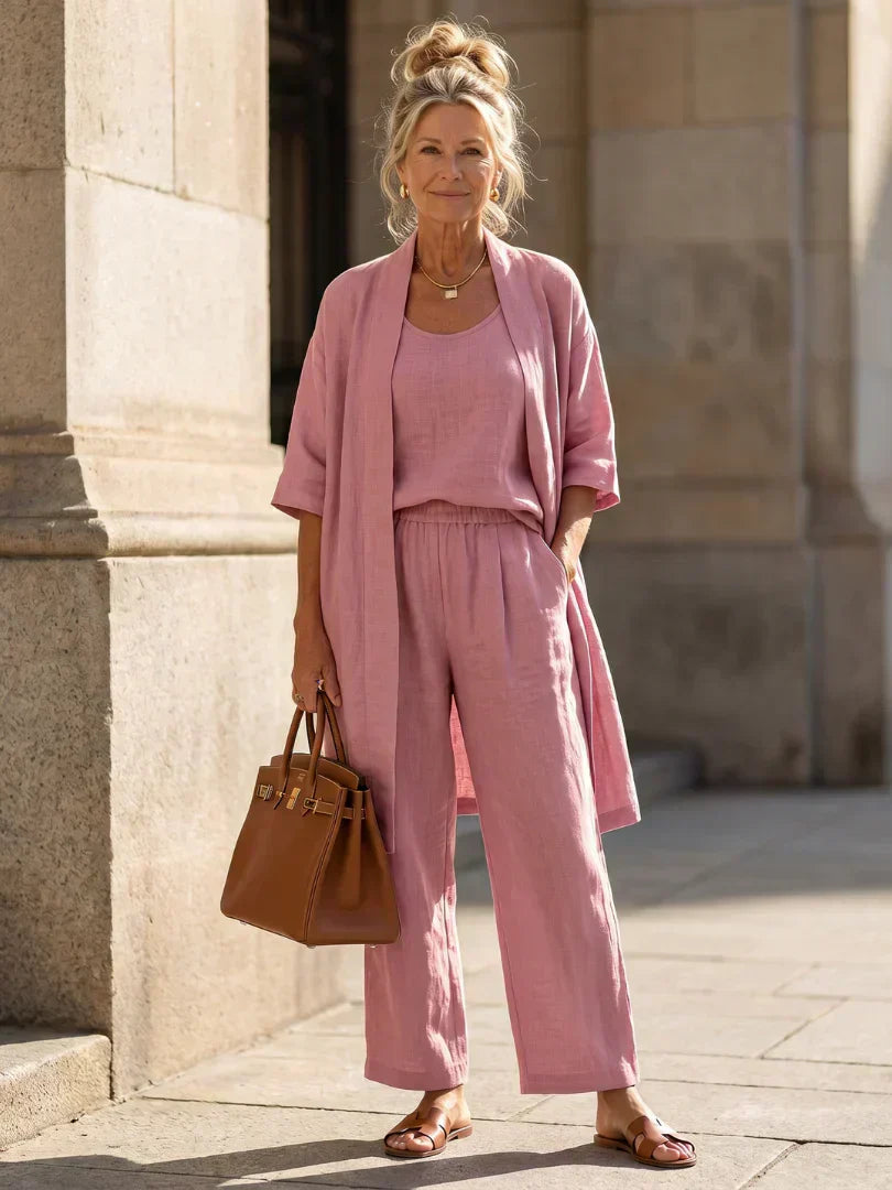 Elegant set with long short-sleeve shirt and wide-leg pants, dusty pink