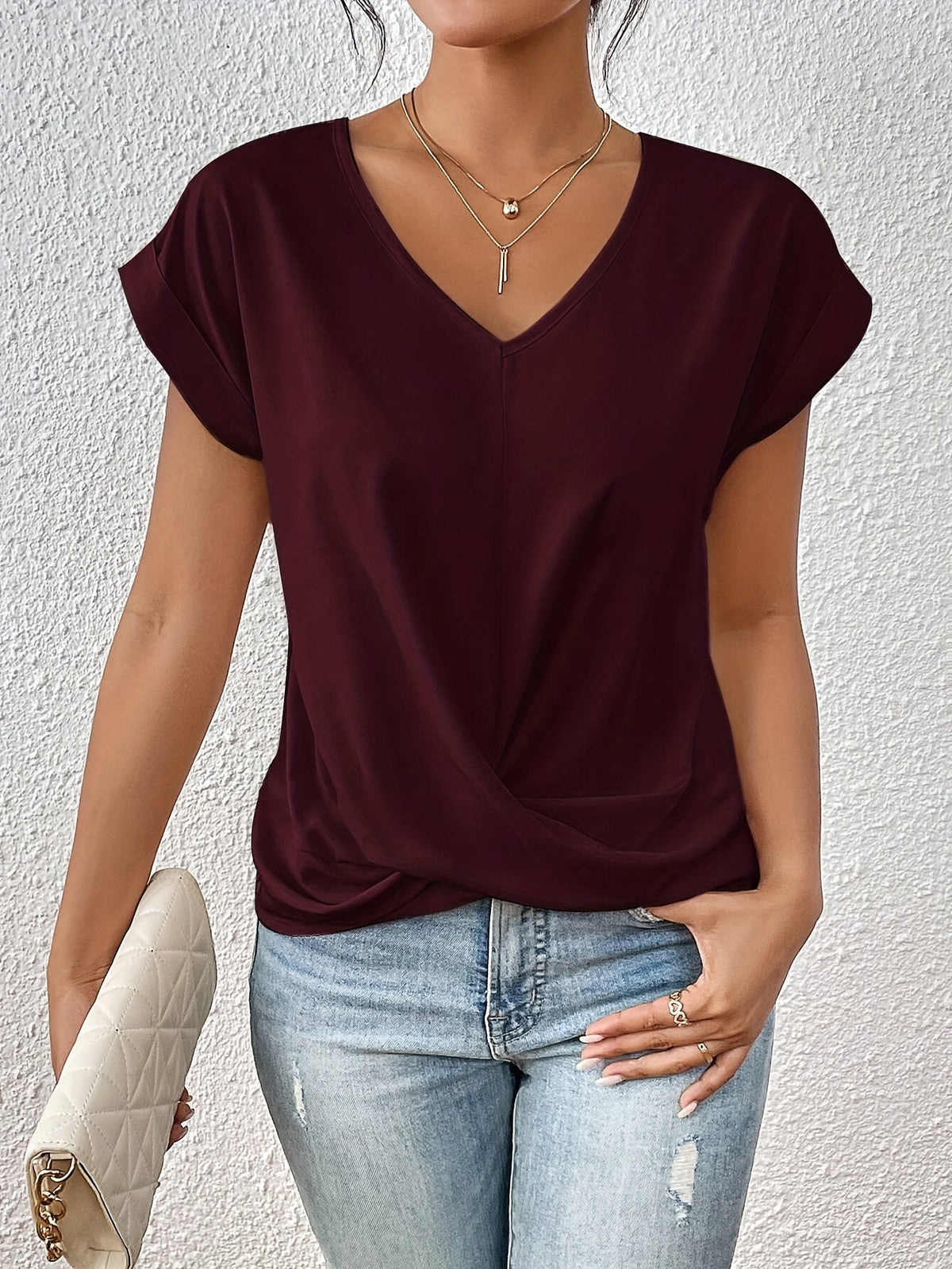 Women’s Cleo™ classic V-neck t-shirt with twist-front hem, burgundy