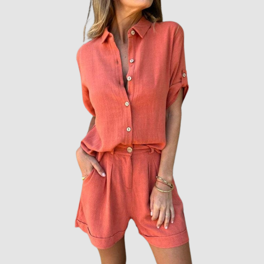 Alba™ summer set in red: button-up shirt with matching cuffed shorts