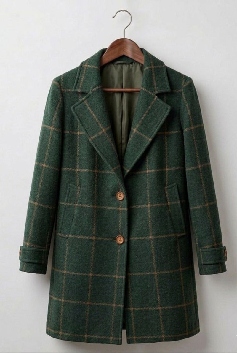 Women’s dark green plaid tweed coat with notch lapels and button front