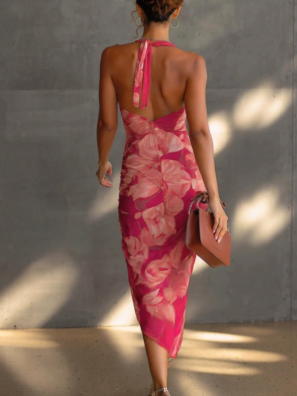 Fuchsia floral backless ruched sleeveless bodycon dress with midi slit