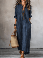 Blue indigo loose-fit maxi dress with V-neck and vertical pinstripes, 3/4 sleeves
