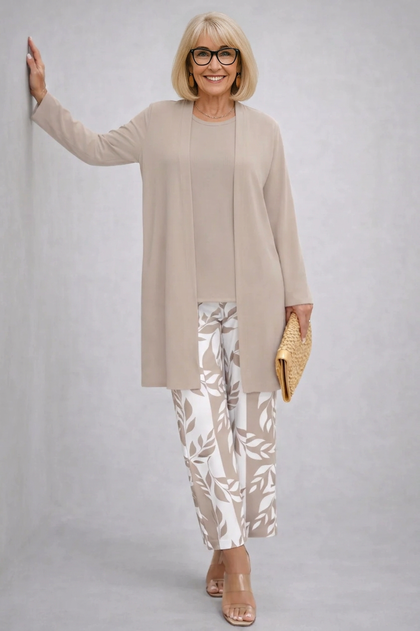 Beige 3-piece set with long tunic and leaf-print trousers, side slits