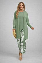 Women's 3-piece set in green: long tunic top and leaf-print pants